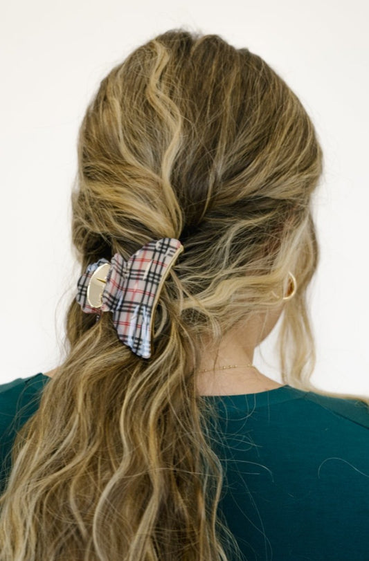 Elora Plaid Hair Clips - Final Sale