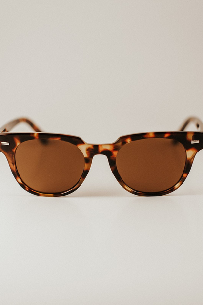 Willa Wayfarer Sunglasses
