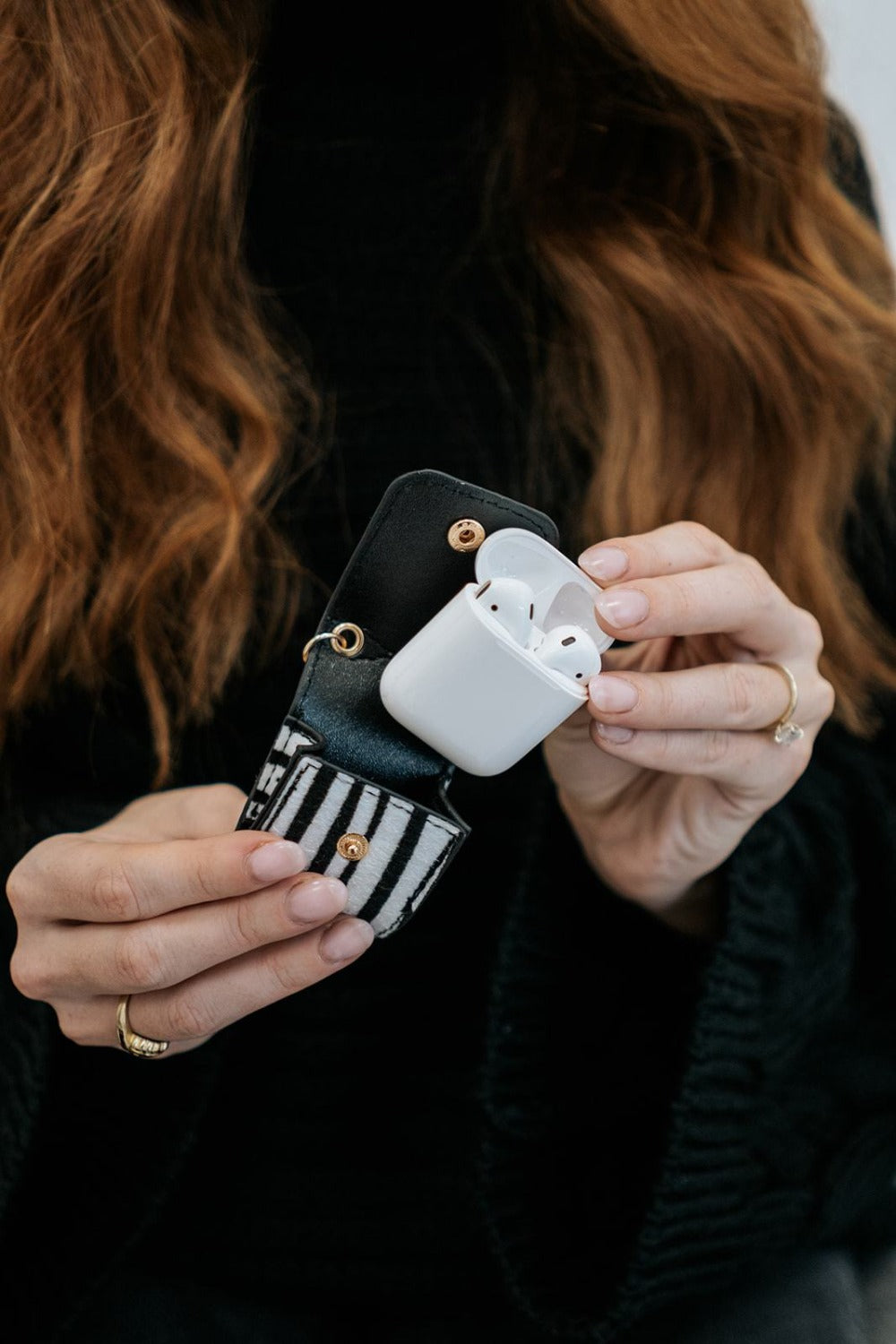 Airpod Case Keychain | 6 Styles - Final Sale zebra - Modern and Chic Boutique Airpod Case Keychain | 6 Styles - Final Sale zebra - Modern and Chic Boutique