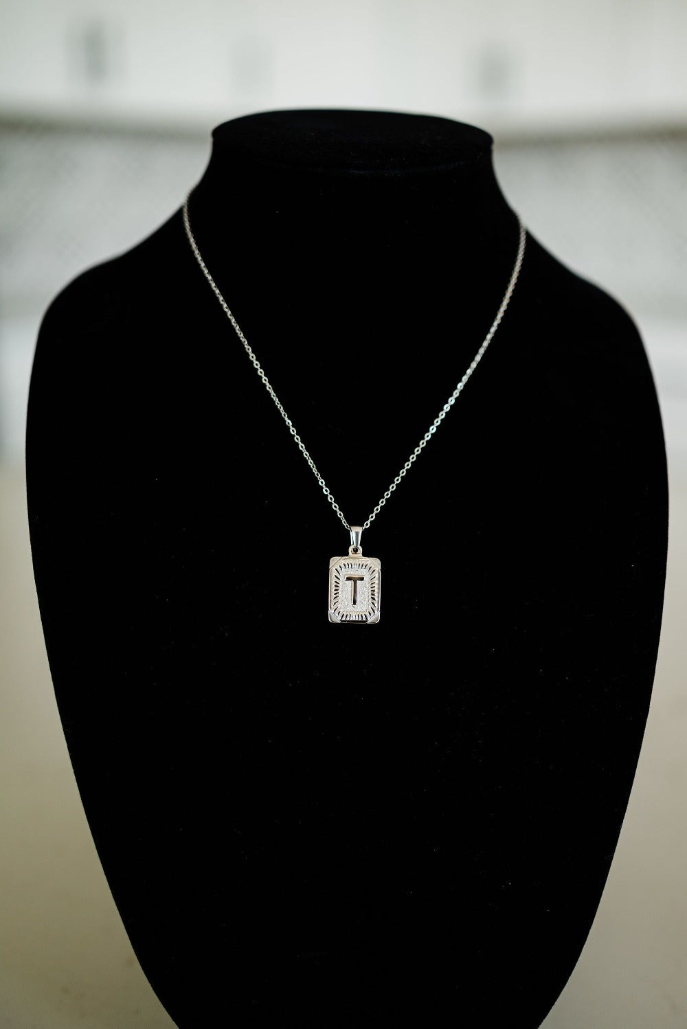 selena initial pendant necklace