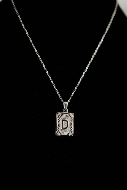 Selena Initial Pendant Necklace