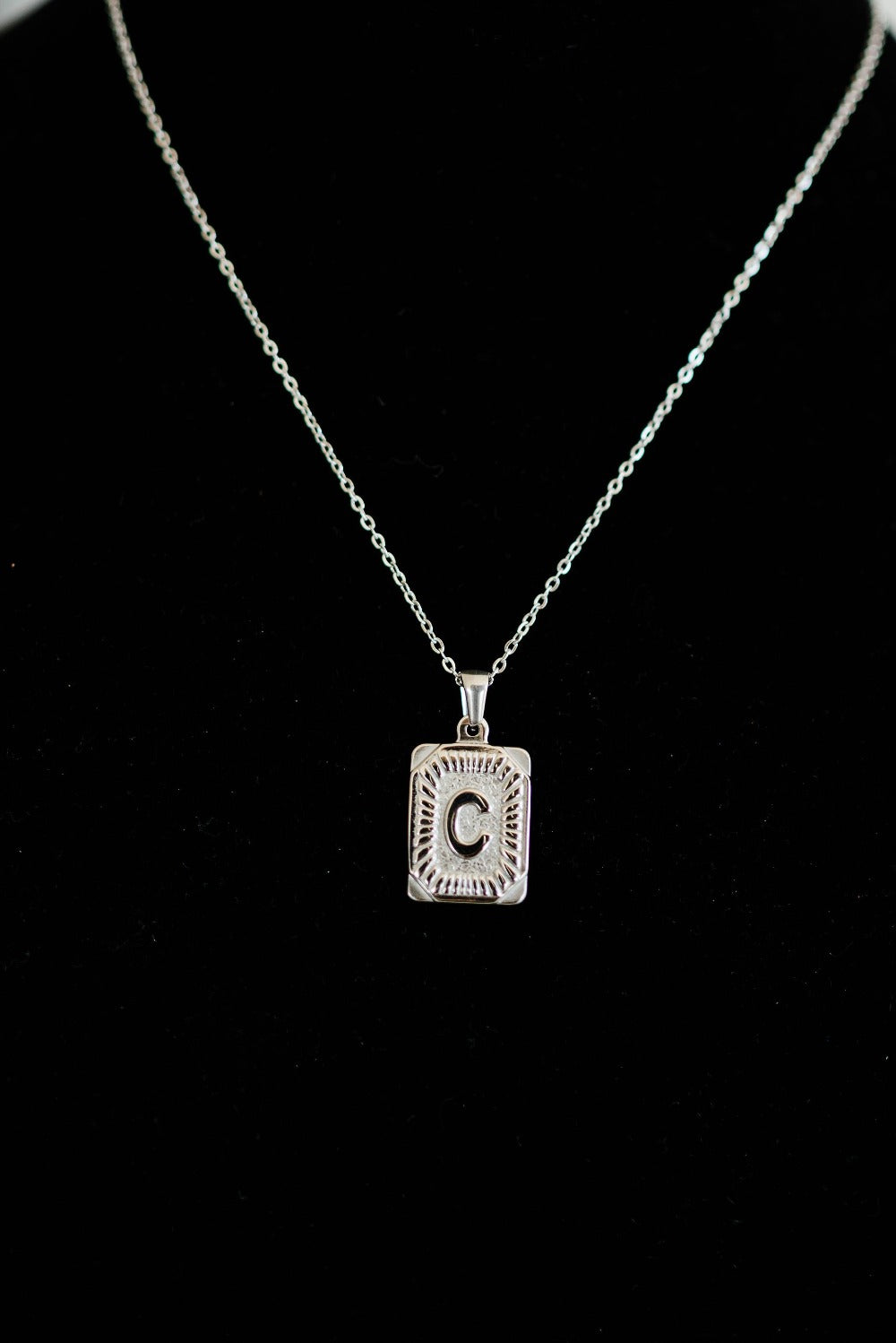selena initial pendant necklace