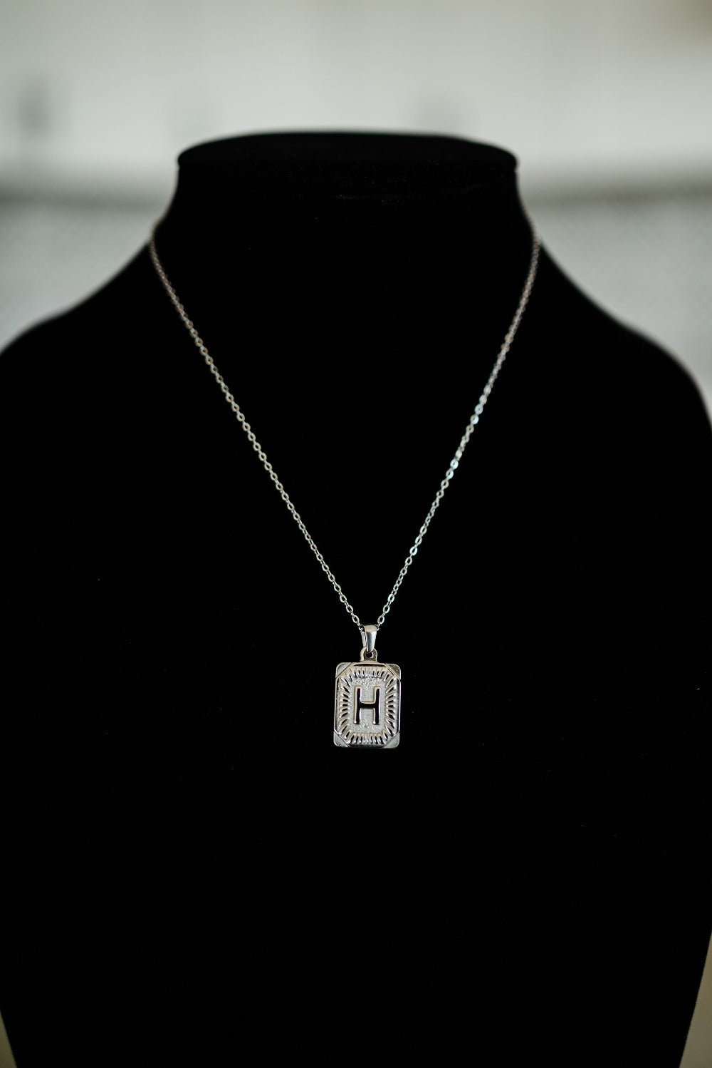 selena initial pendant necklace