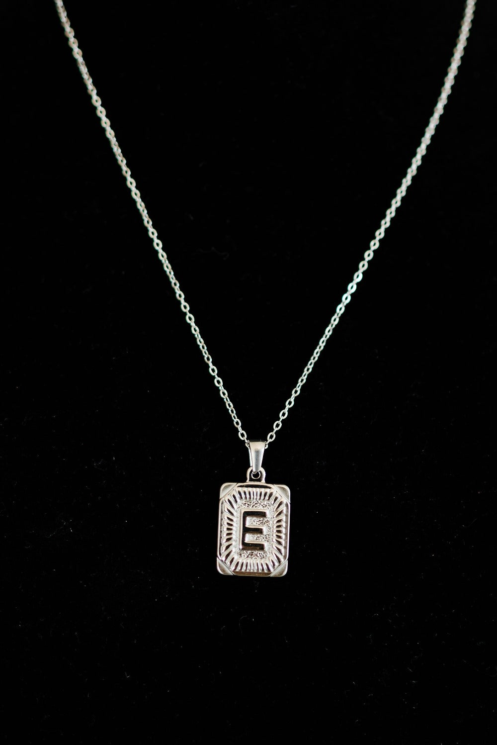 selena initial pendant necklace