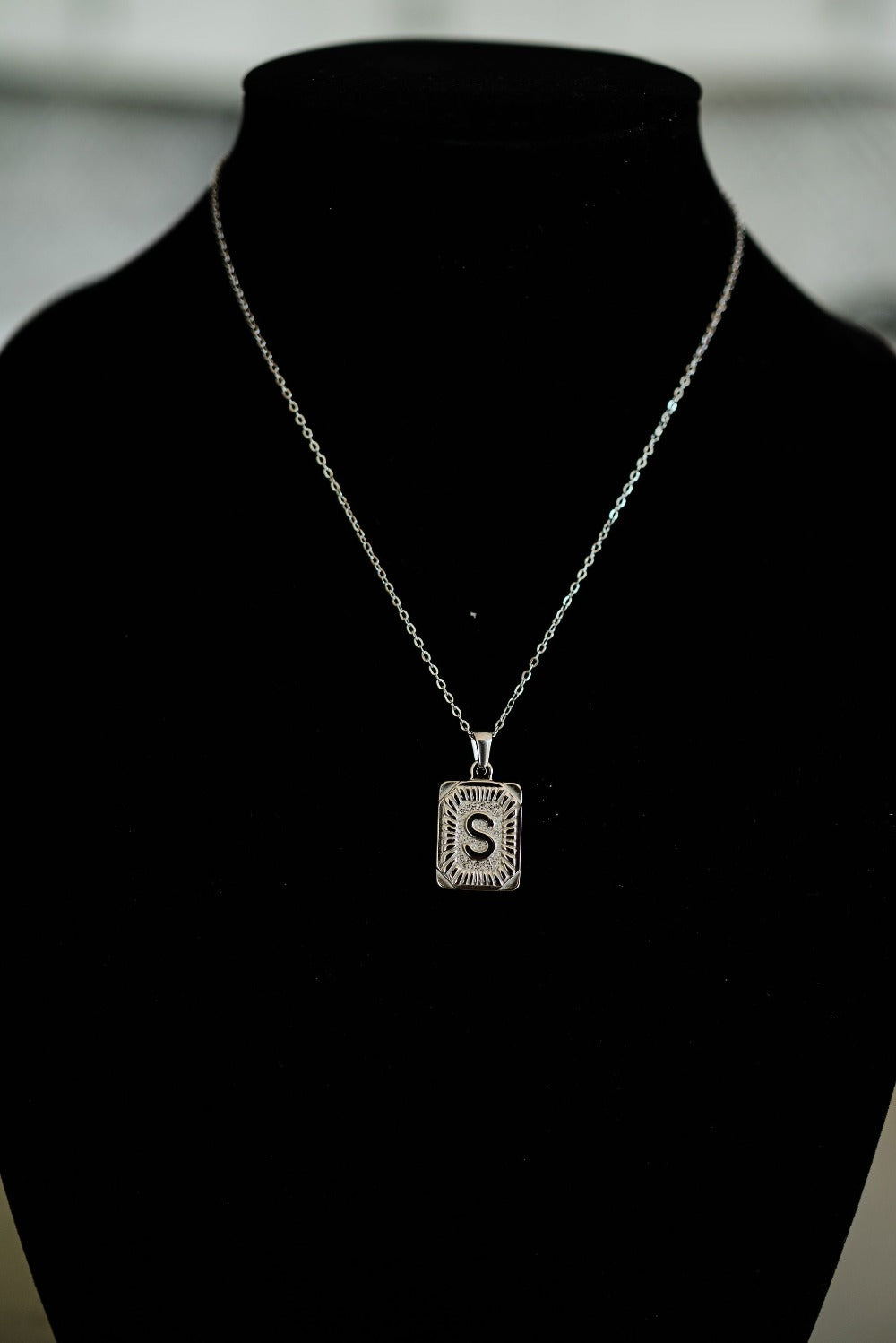 selena initial pendant necklace