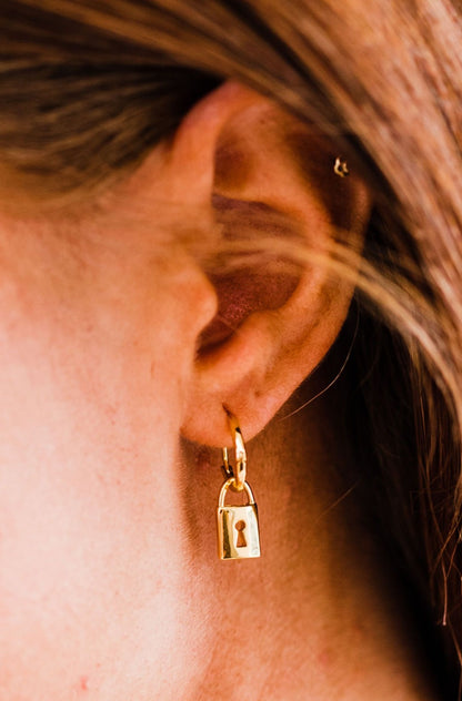 Alessia Lock Hoop Earrings