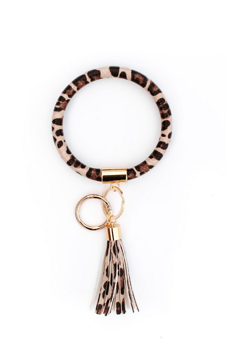 Modern and chic key ring bracelet discount