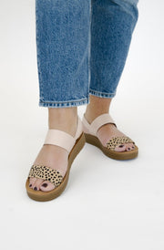 allie platform sandals